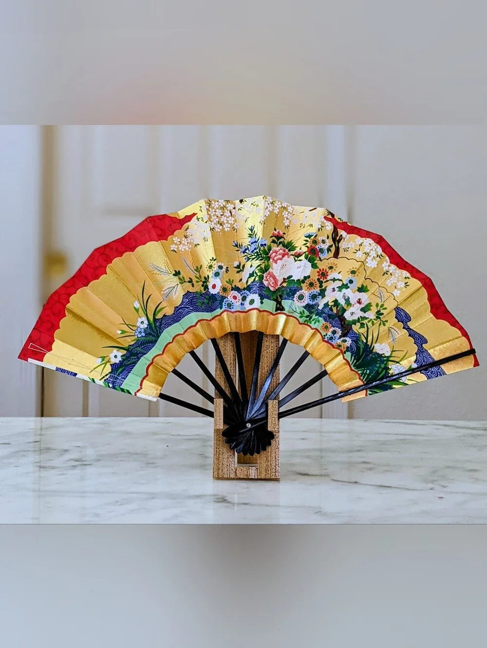 NWT. Vintage Japanese Hand Paint/Craft Kyoto Sakura Folding Fan W/Bamboo Stand.